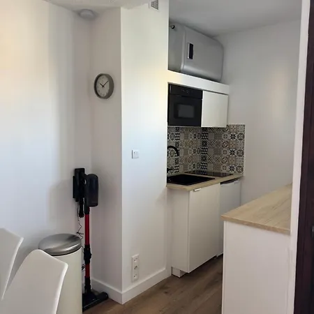 Апартаменты Confort-terrasse-parking-wifi-cap D'agde *